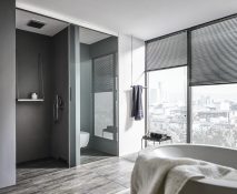 Dusche und WC