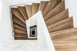 Columbus-Holzwangentreppen