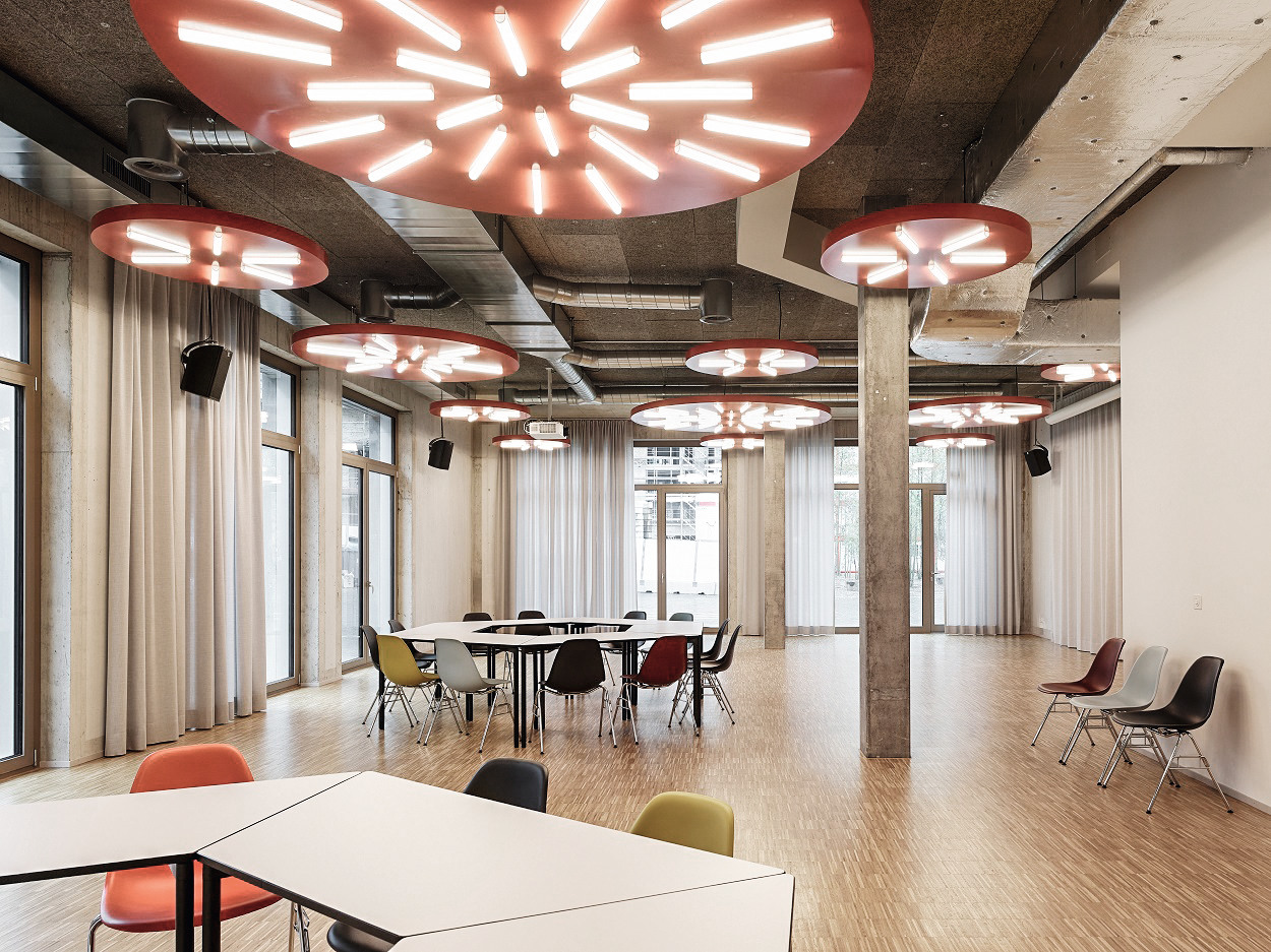 Prolux Licht AG