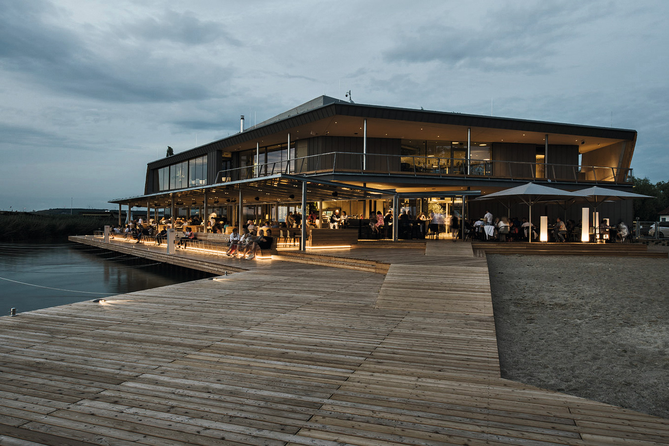Artemide
