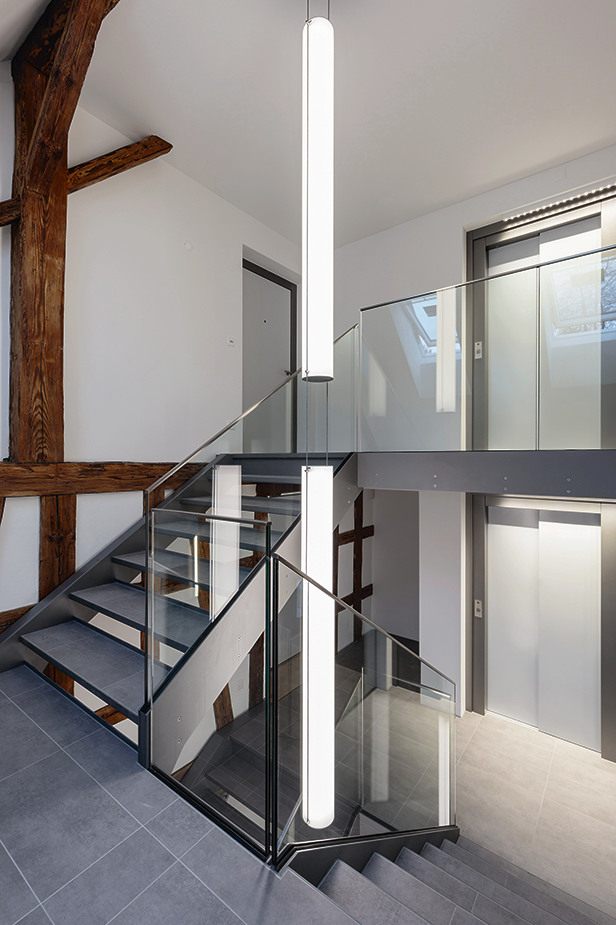 Wie Lange Muss Licht Im Treppenhaus Brennen LED-Licht im Treppenhaus - architektur-technik.ch