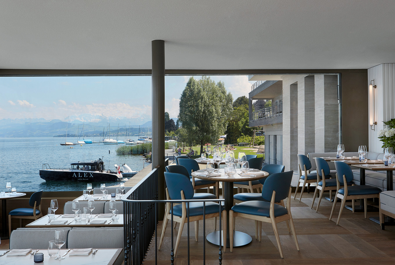Alex Lake Zürich boathouse