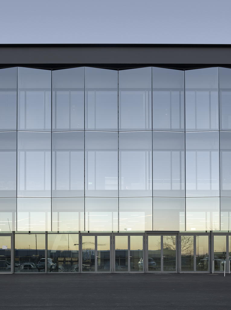 Stade de la Tuilière, Lausanne