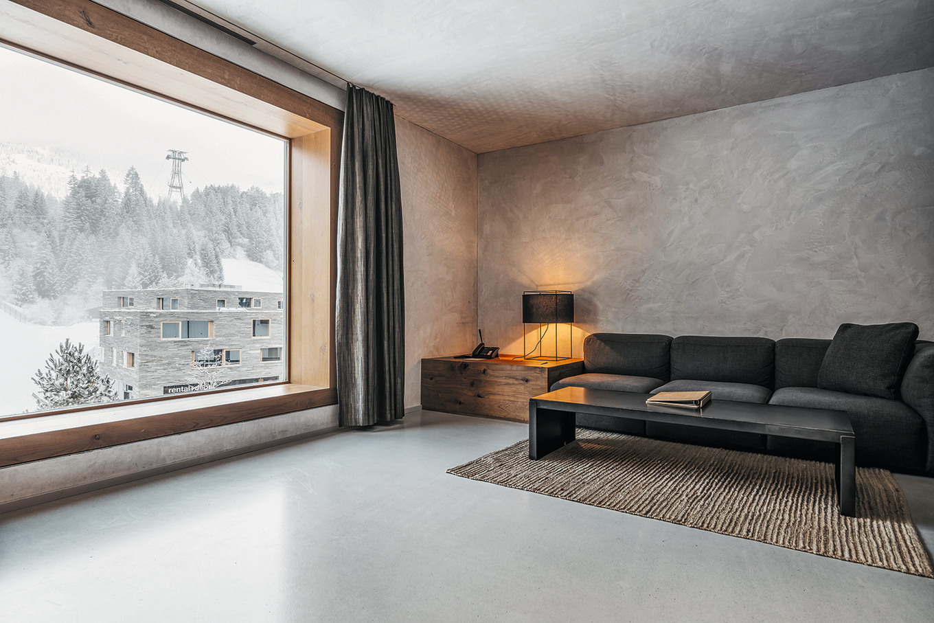 Rocksresort interior room