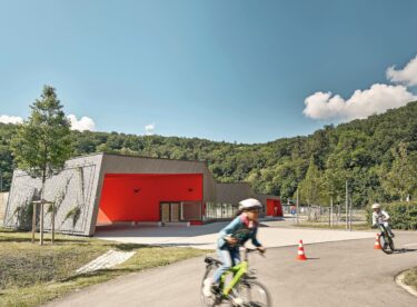 Die Jugendverkehrsschule bildet künftige Radfahrende aus.
