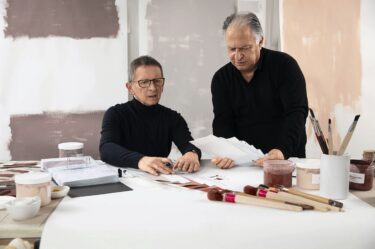 Peter Appenzeller, Leiter StoDesign, und Antonio Romano, StoDesign