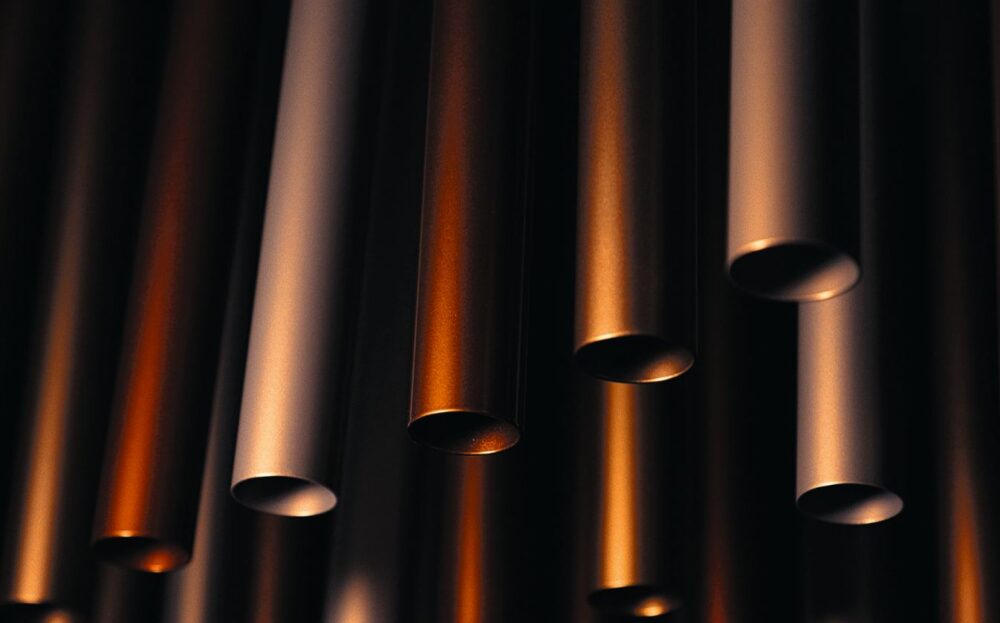 Mit «Melted Metal»-Effektpulverlacken setzt IGP Powder Coatings neue Massstäbe für die Gestaltung von Fassaden und im Designbereich.