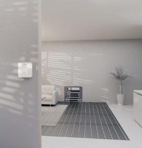 «Uponor Smatrix AI» ist über eine Cloud-to-Cloud-Integration nahtlos mit der Wärmepumpe verbunden und gewährleistet schnelle Reaktionszeiten, eine mühelose Einrichtung und maximale Energieeffizienz. Fotos: GF Building Flow Solutions