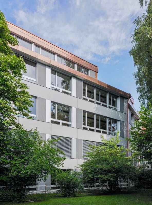 Das Projekt steht exemplarisch für das ressourcenschonende Weiterbauen an bestehenden Gebäuden. Fotos: Jusuf Supuk