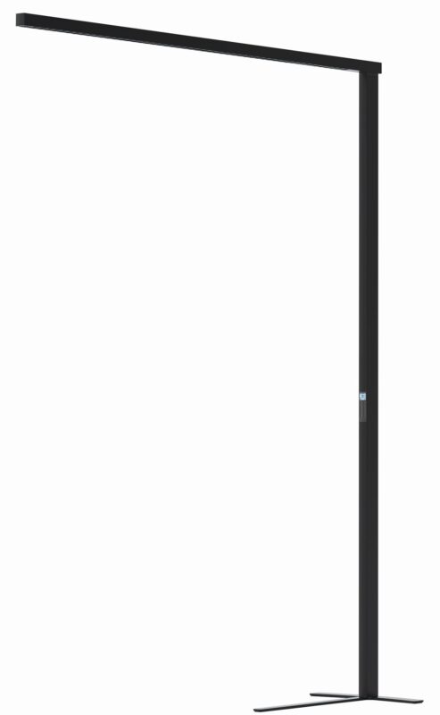 Die neue Office- Stehleuchte «Lens 2» passt sich an die Helligkeit des Tageslichts an. Fotos: Molto Luce