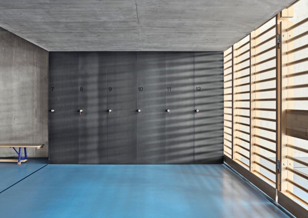 3 In der Sporthalle in Egnach setzt man ebenfalls auf «Argolite Naturfaser». Fotos: Studio Gataric Fotografie